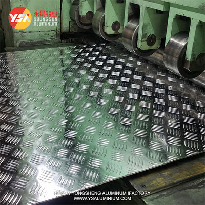 Lightweight Compared To Steel Checkered Aluminum Plate Hot Rolled Or Cold Rolled In Various Thicknesses For Heavy Duty Industrial Projects